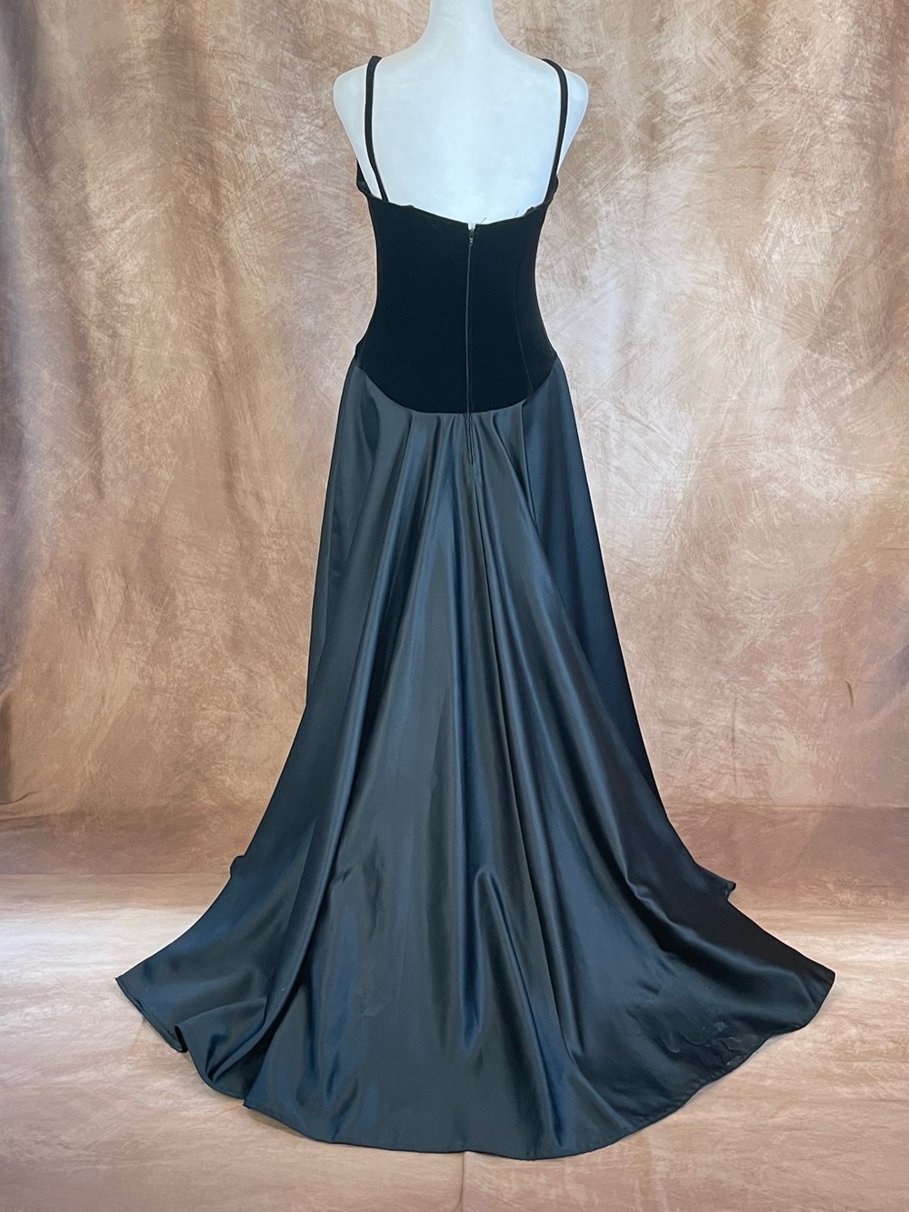 Cache Black Velvet Bodice Satin Maxi Dress - Picture 4 of 9